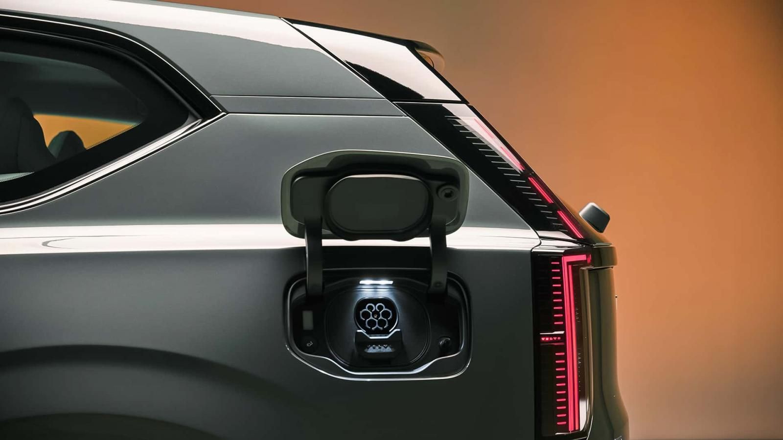 Volvo EX60: Πρεμιέρα με έως 680 άλογα και 810 χλμ. αυτονομία.